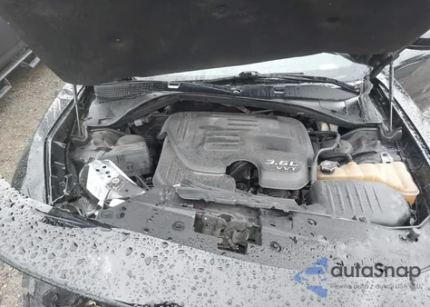 2016 Dodge Charger Sxt z USA, uszkodzony, nr VIN 2C3CDXHG6GH215677